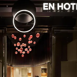 Hotel En