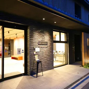 M's Sanjo Omiya קיוטו